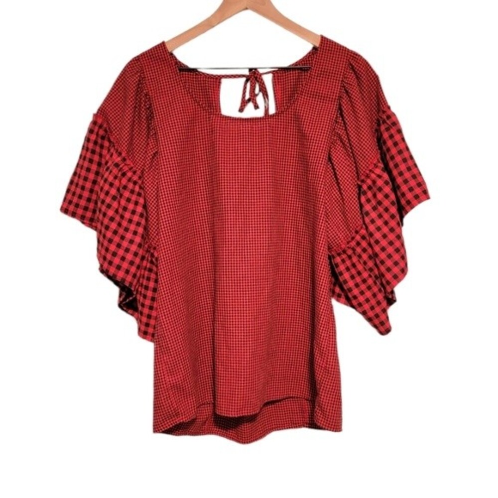 Weekend by Suzanne Betro Red & Black Plaid Flutter Sleeve Blouse Size Medium